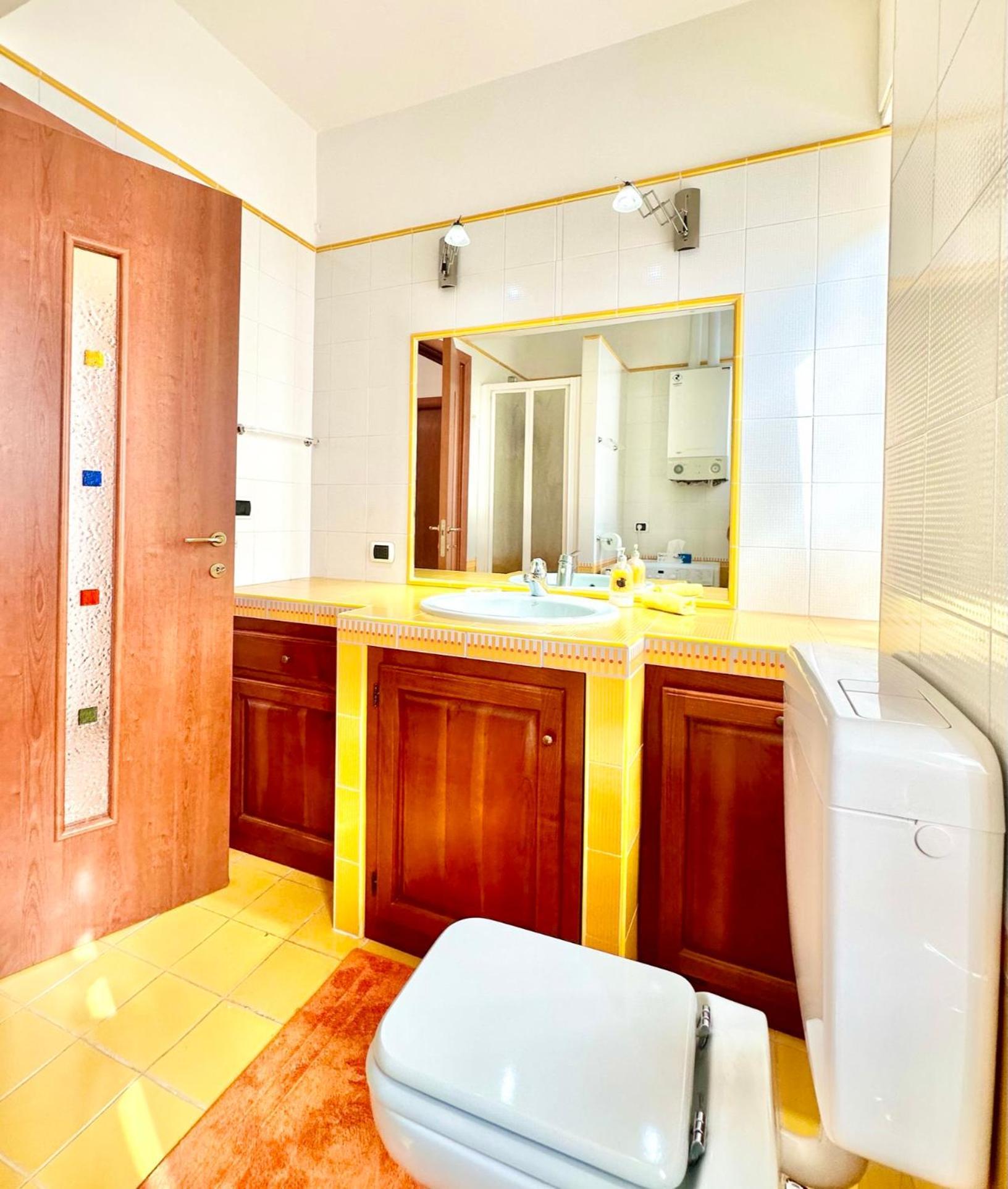 Hostdomus - Pietra Blu Apartment Pietra Ligure Bagian luar foto
