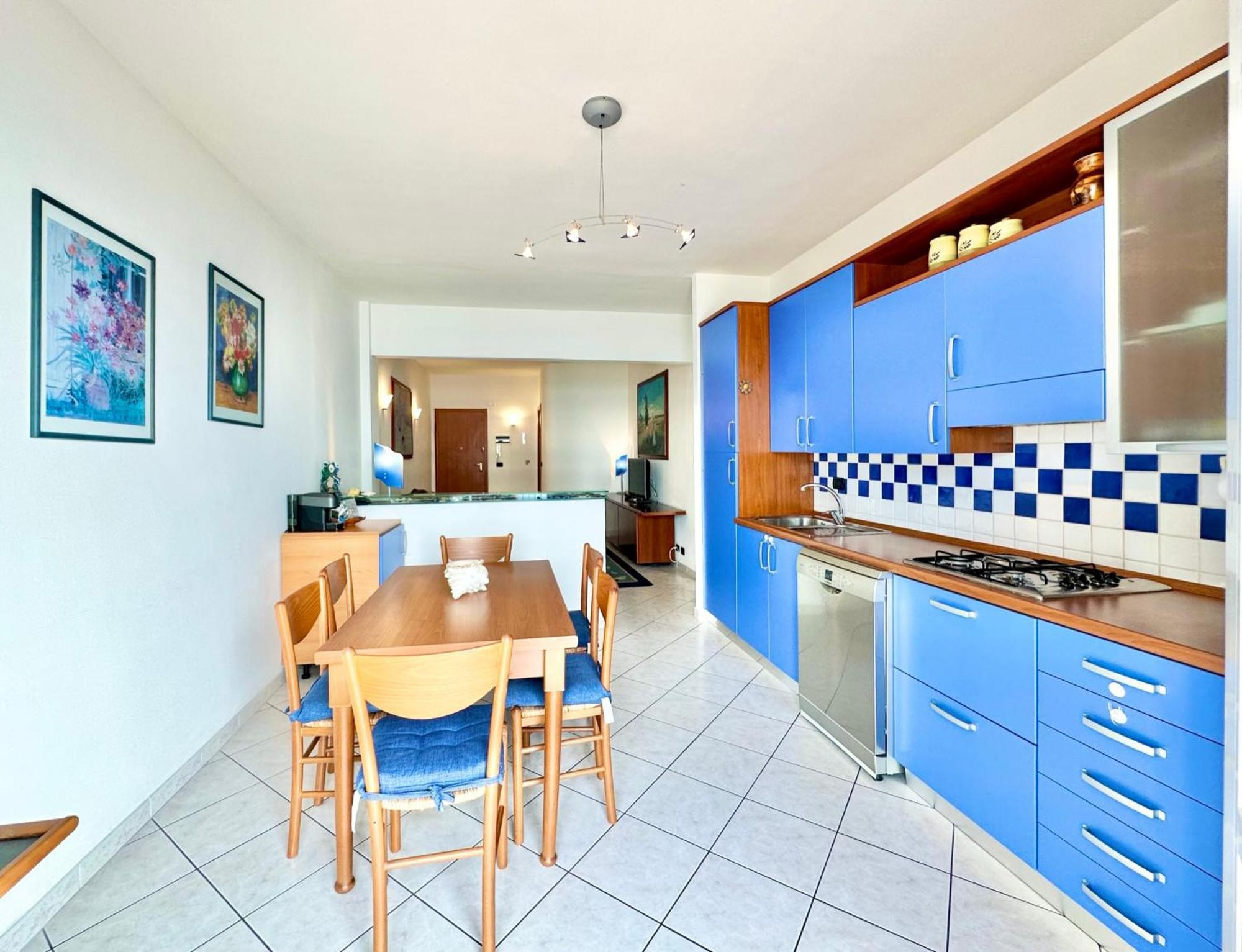 Hostdomus - Pietra Blu Apartment Pietra Ligure Bagian luar foto